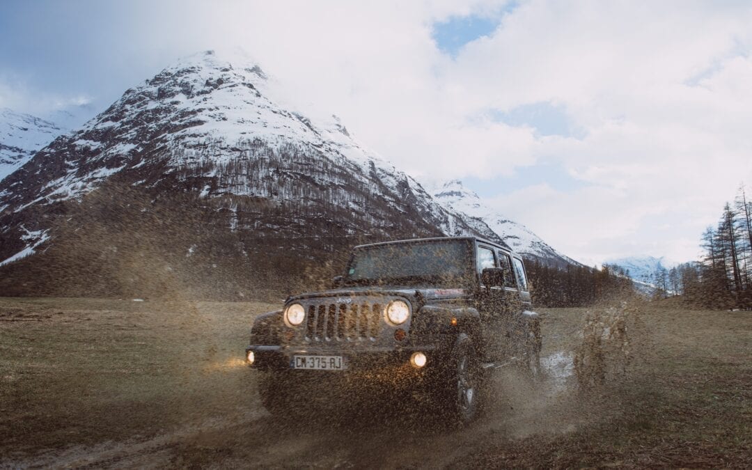 How to Pick the Top Vehicle for Outdoor Adventures